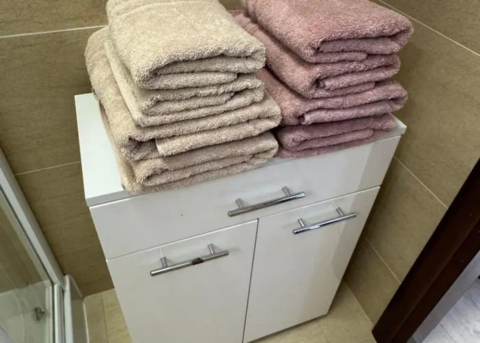 Przestronny Poludniowa 64 アパート