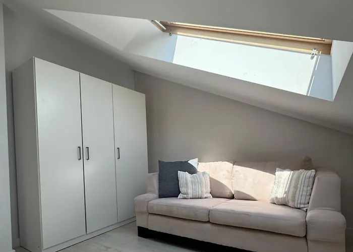 Przestronny Poludniowa 64 *